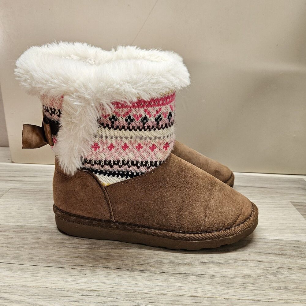 Ocean & Coast Girls Pink Fair Isle Sweater Boots Size 3 Faux Fur Bow